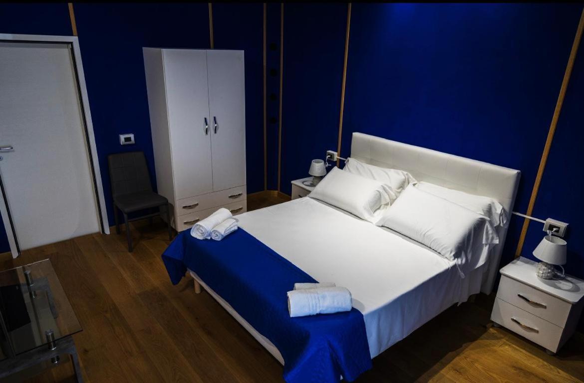 Hotel Legami House Napoli Esterno foto