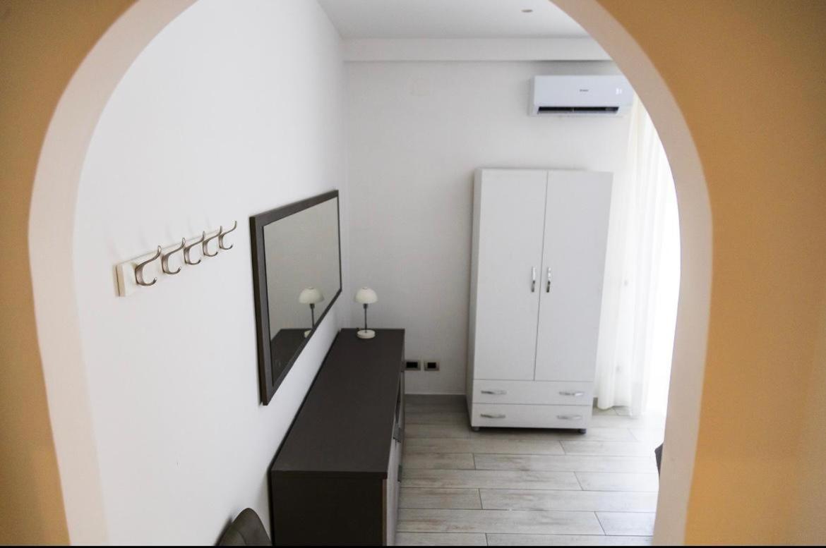 Hotel Legami House Napoli Esterno foto